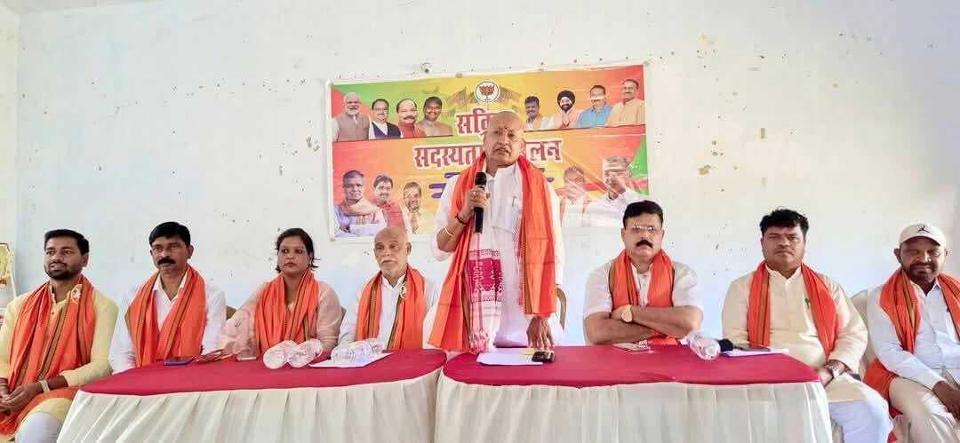 Jamshedpur News : हेमंत सरकार में ध्वस्त हो चुकी है कानून व्यवस्था : कालीचरण सिंह