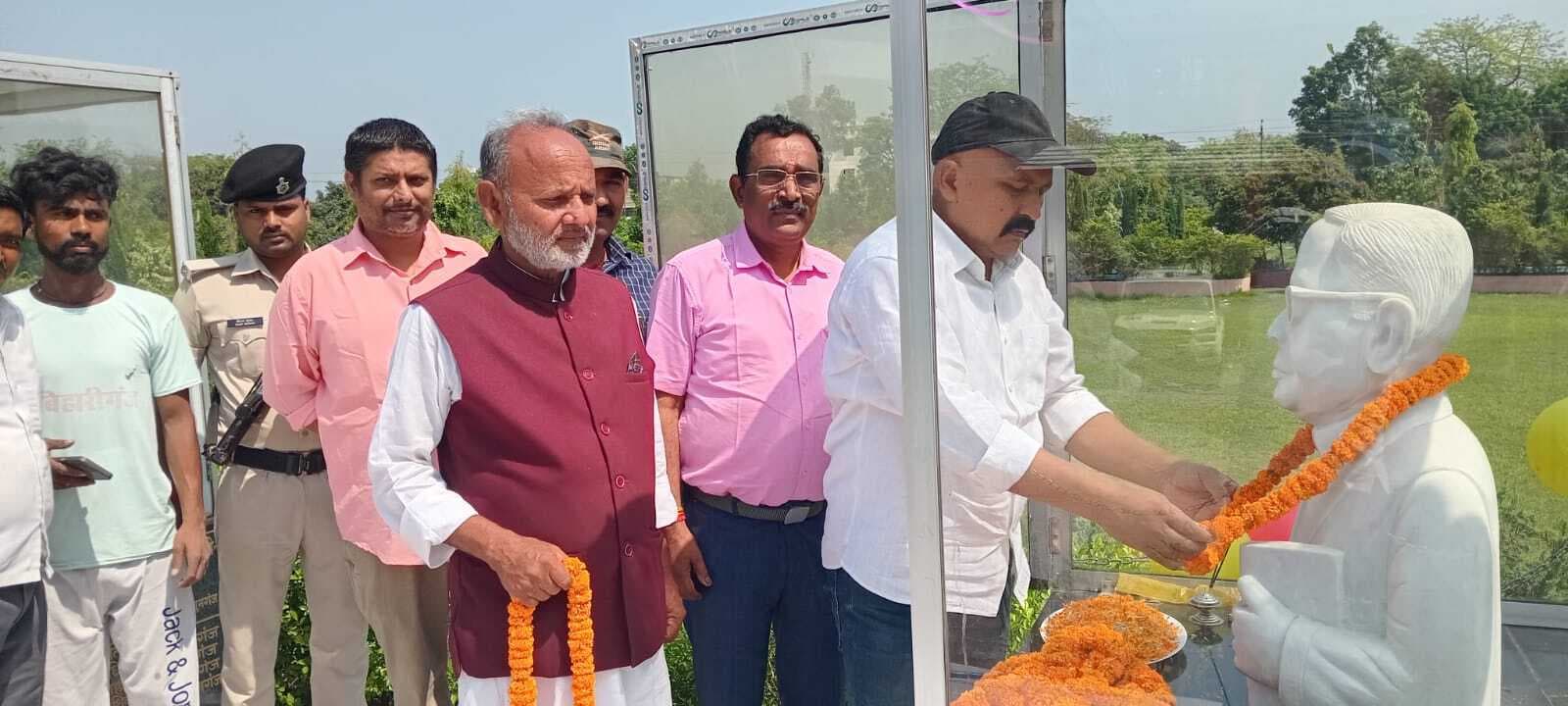 आंबेडकर सच्चे अर्थों में भारतरत्न व लोकतंत्र की जीवंत पाठशाला थे: एसडीएम