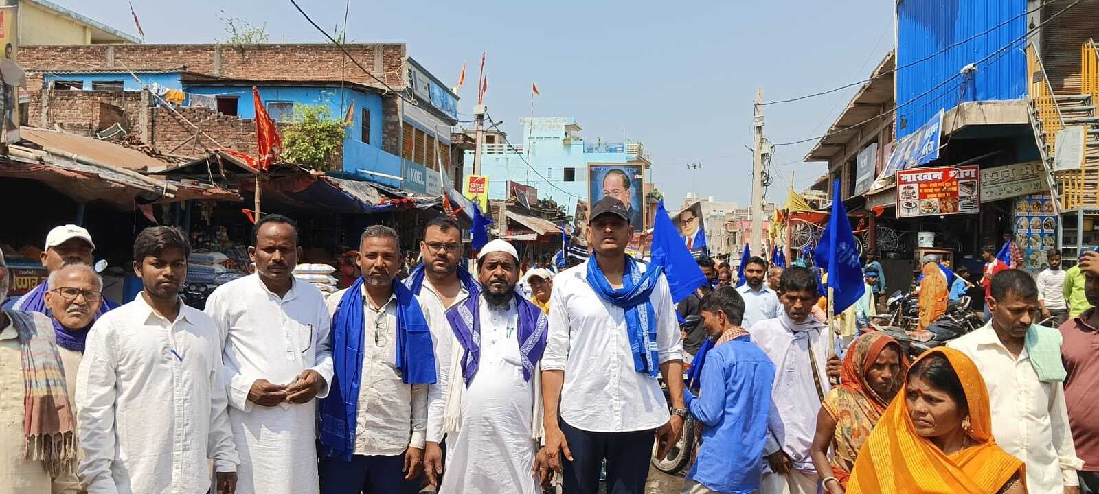 निकाली गयी प्रभात फेरी