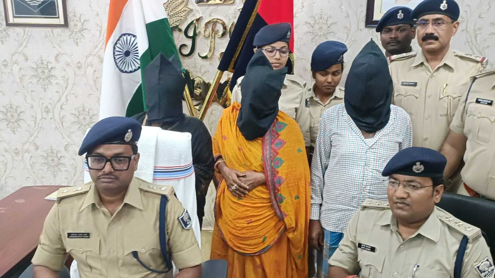 बिहारी हत्याकांड- पत्नी ने रची थी पति की हत्या की साजिश, आरोपित पत्नी समेत तीन गिरफ्तार