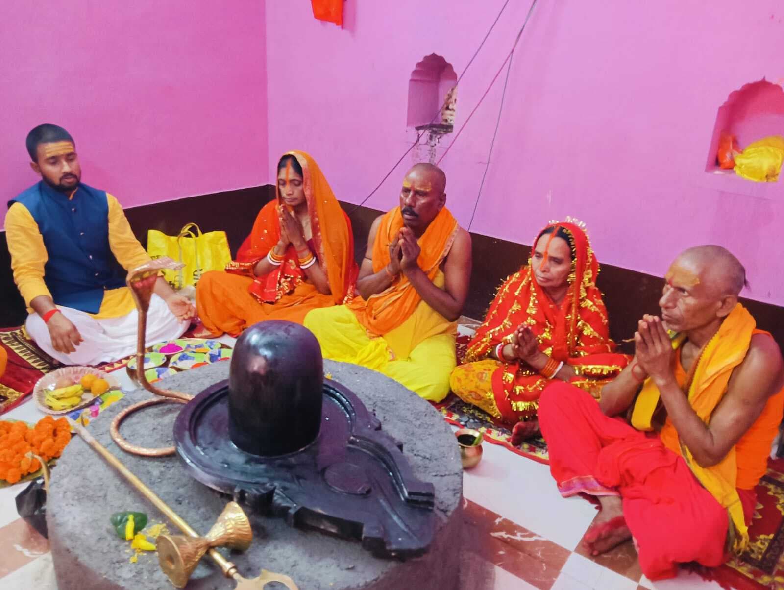 Bokaro News : मुंगो में शिवलिंग की प्राण प्रतिष्ठा, गूंजे जयकारे