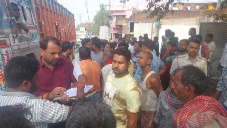 बिहटा एलिवेटेड रोड के लिए मकान तोड़ने पहुंची टीम का विरोध