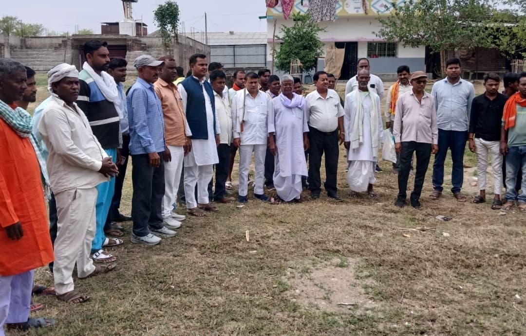 पंचायत सरकार भवन का हुआ शिलान्यास, ढाई करोड़ की लागत से बनेगा