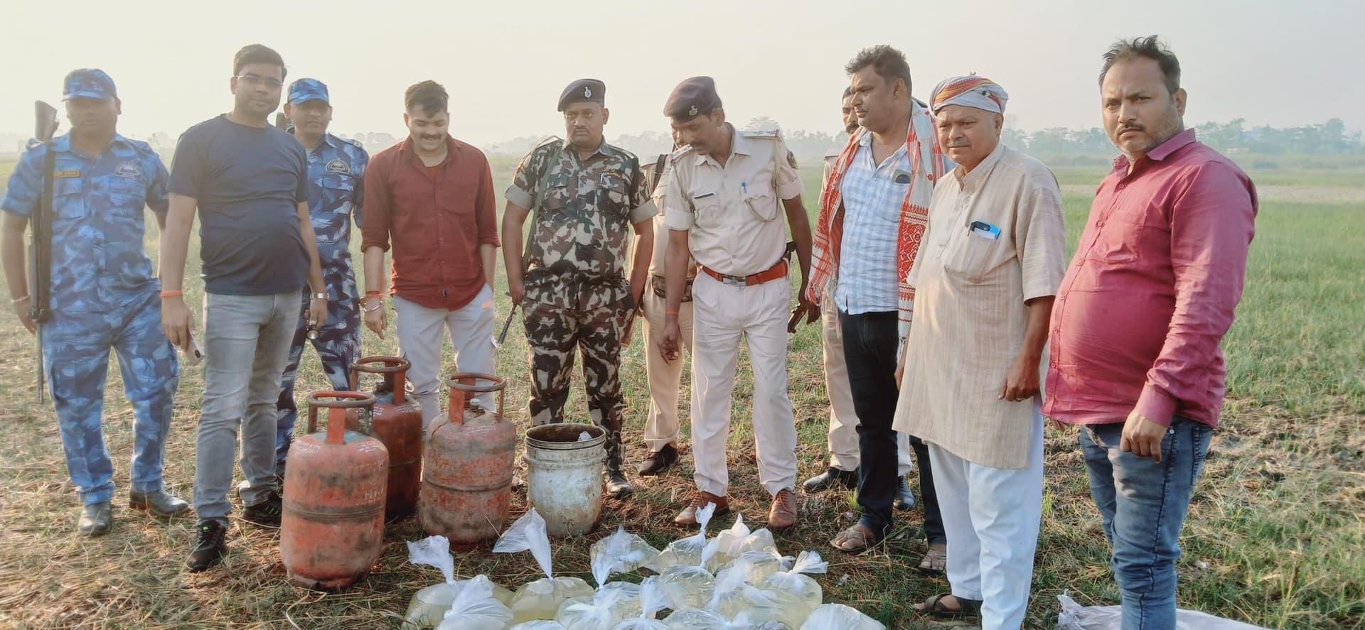 Motihari: दामोवृत्ति से 250 लीटर चुलाई शराब बरामद