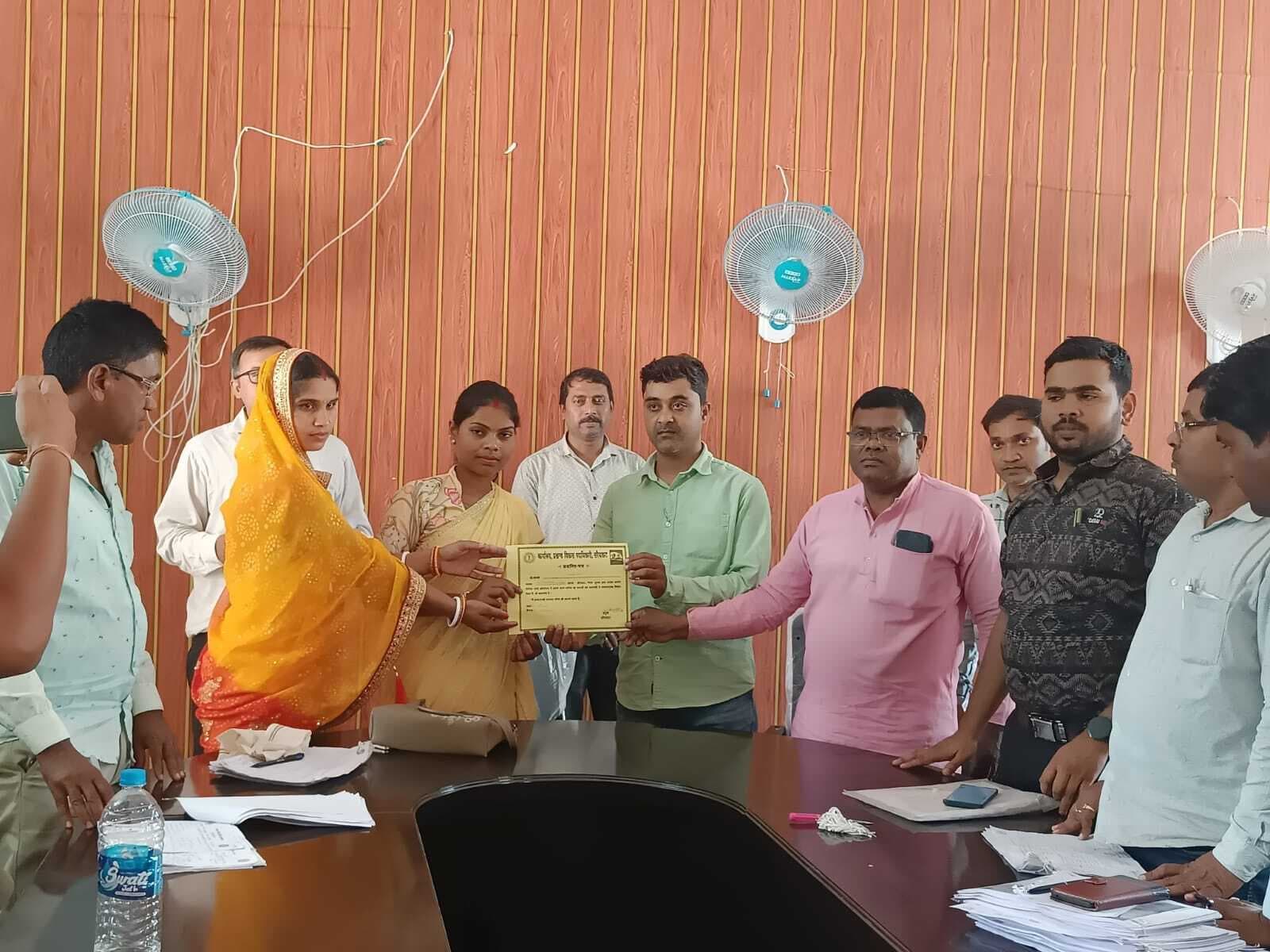 जनसुनवाई में पंचायत सचिव, रोजगार सेवक व जेइ को जुर्माना