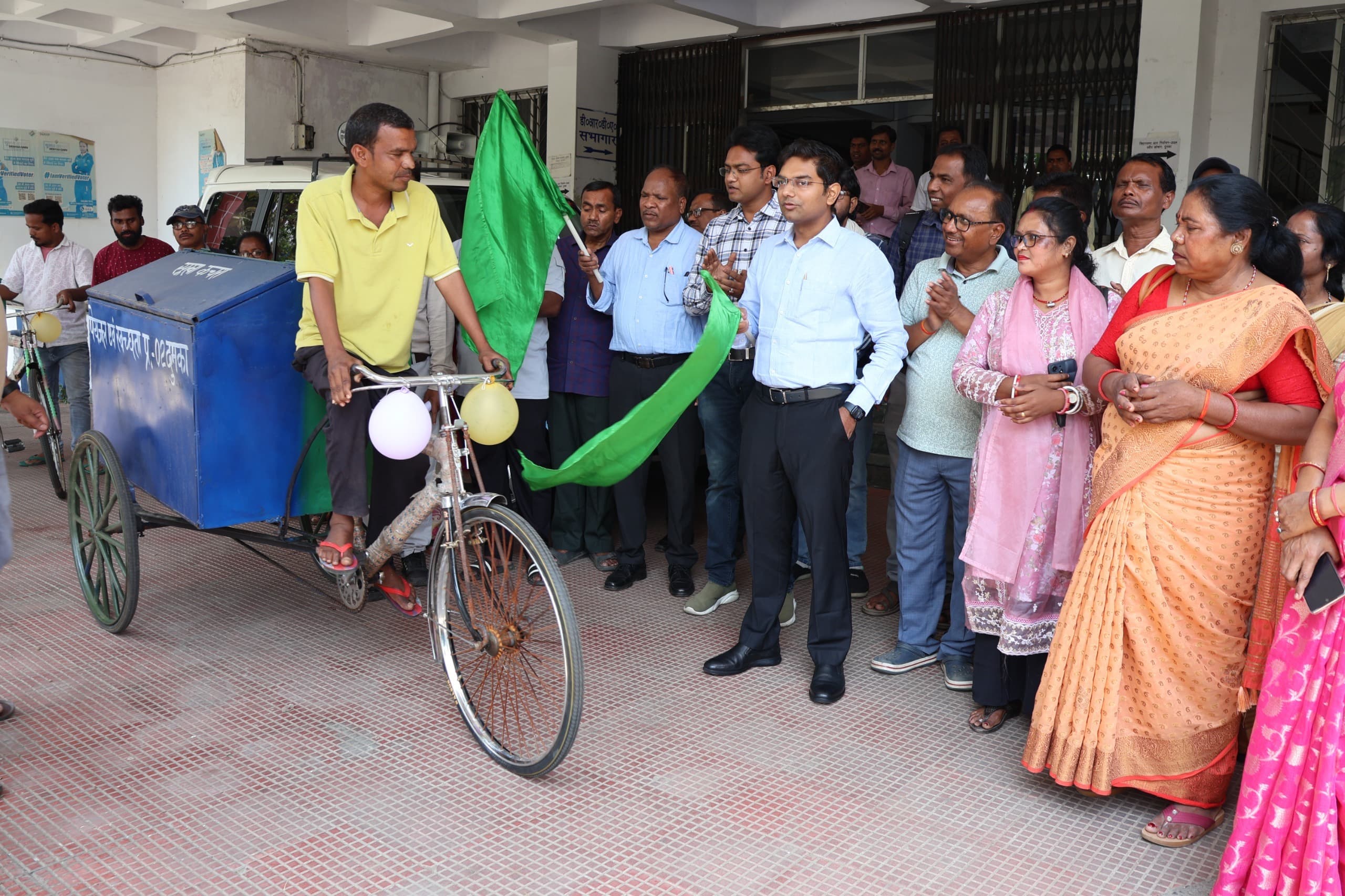 शहर से सटे आठ पंचायतों में नियमित होगा कचरा उठाव