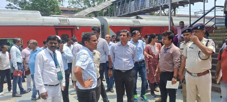 जमालपुर स्टेशन में ईस्ट कॉलोनी की ओर बनेगा नया प्रवेश द्वार व टिकट काउंटर