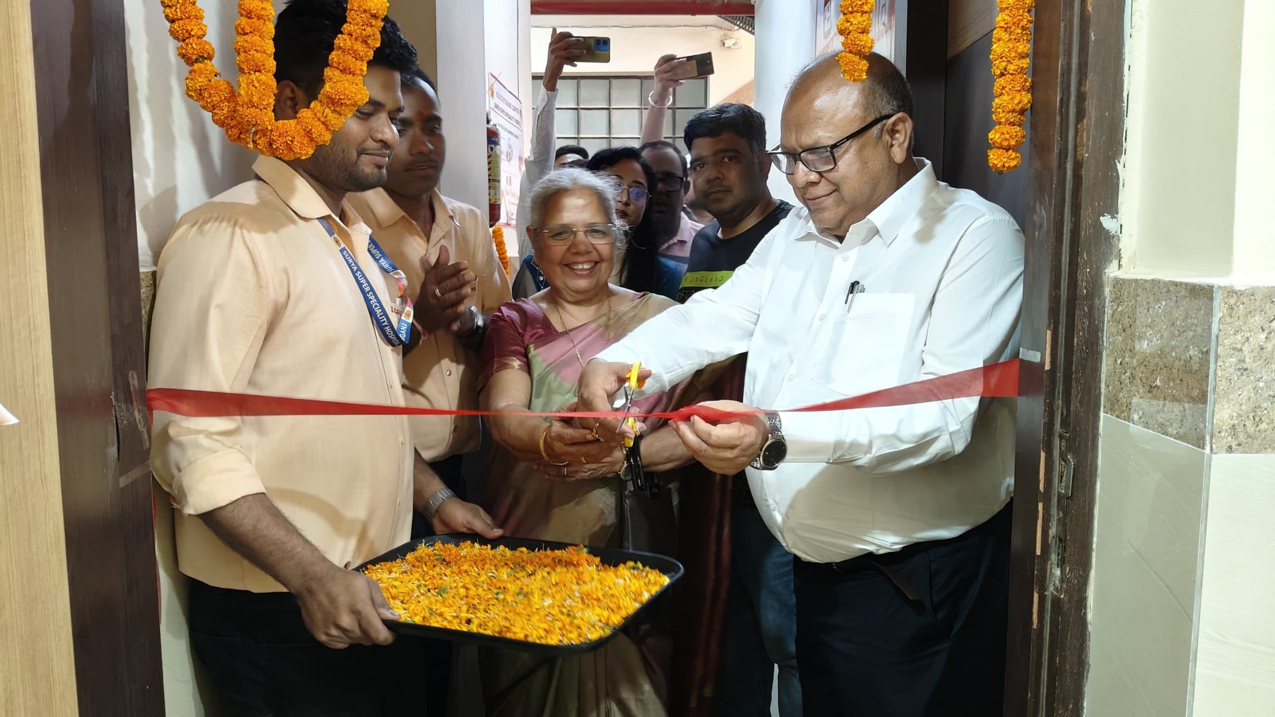 सूर्या सुपर स्पेशिएलिटी अस्पताल में 14 लोगों ने किया रक्तदान