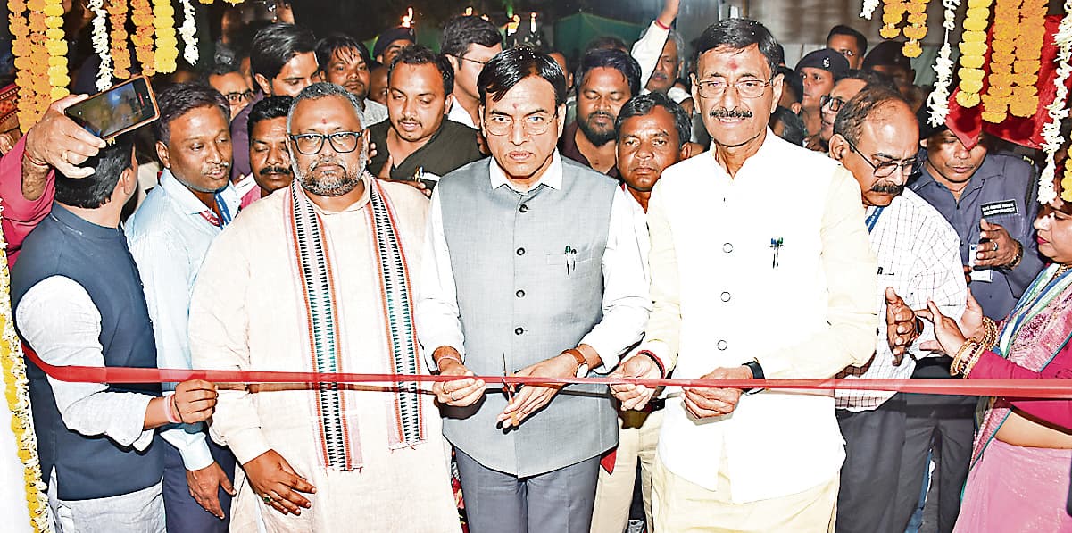 Ranchi News : अस्पताल सेवा का मंदिर और मरीज भगवान, उनकी करें उत्तम सेवा : मनसुख मांडविया