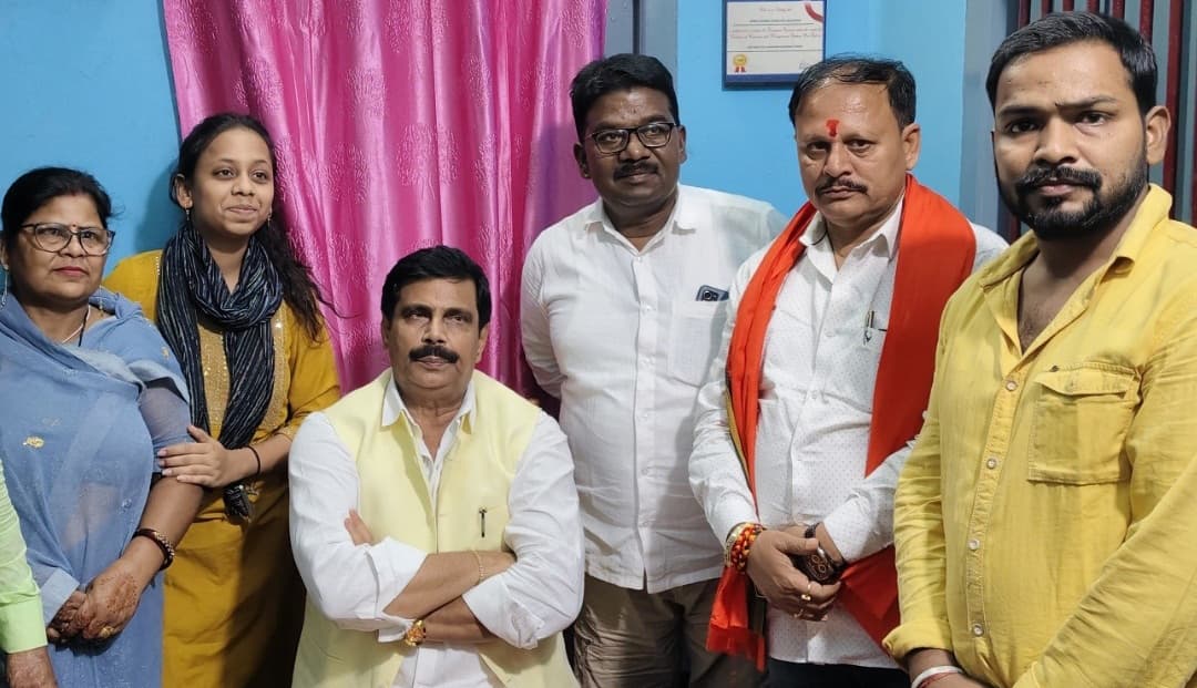 नागेश्वर बाबू का जाना अपूरणीय क्षति : आनंद मोहन