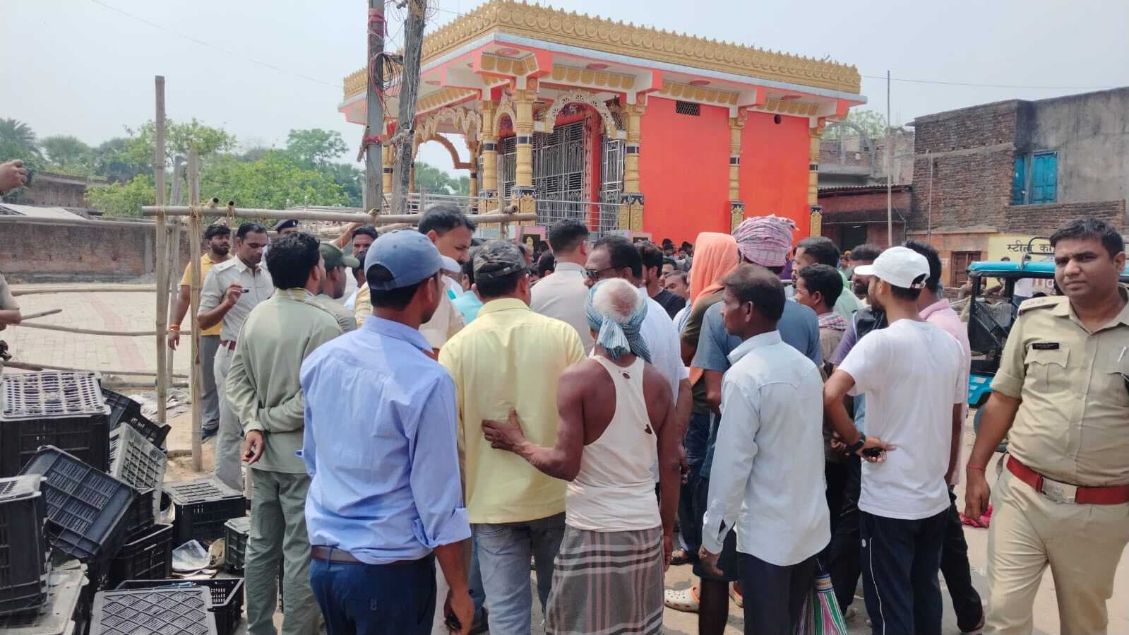 नौ नामजद व 101 अज्ञात लोगों पर प्राथमिकी दर्ज