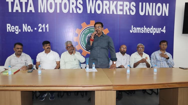 अध्यक्ष 85 कमेटी मेंबरों में से ही चुने जाएंगे: आरके सिंह