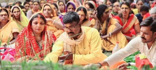 नौ कुंडीय लक्ष्मी नारायण यज्ञ को लेकर किया गया ध्वजारोहण