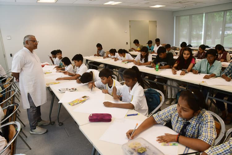 बिहार संग्रहालय में विरासत दिवस पर पुस्तक का हुआ विमोचन