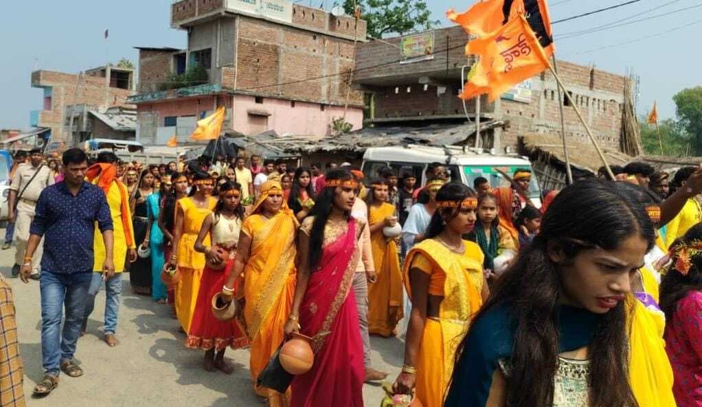 बजरंगबली की प्राण प्रतिष्ठा को लेकर निकली कलश यात्रा