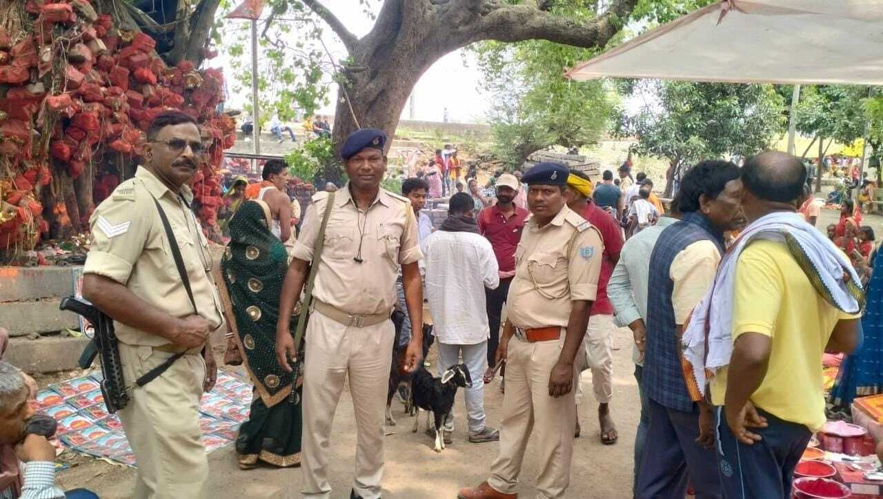 एएसआइ ने किया वन देवी मां रक्सी स्थान का निरीक्षण