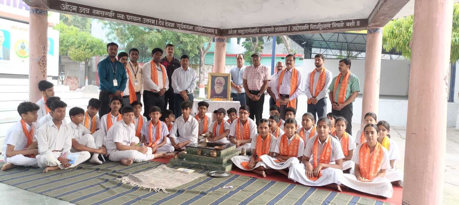 Bokaro News : डीएवी स्कूलों में मनी महात्मा हंसराज की जयंती