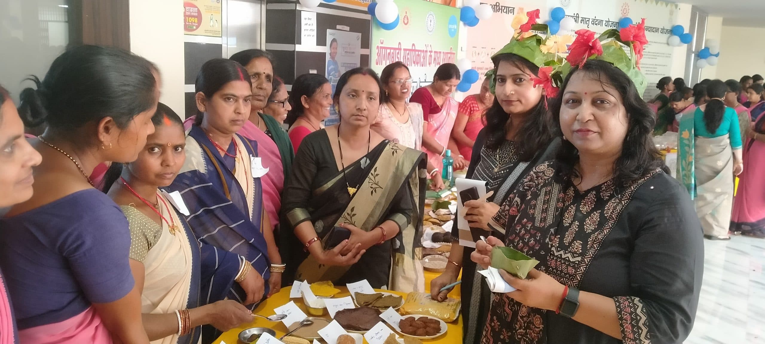 Giridih News :250 सहायिकाओं ने कुकिंग प्रतियोगिता में दिखायी अपनी प्रतिभा