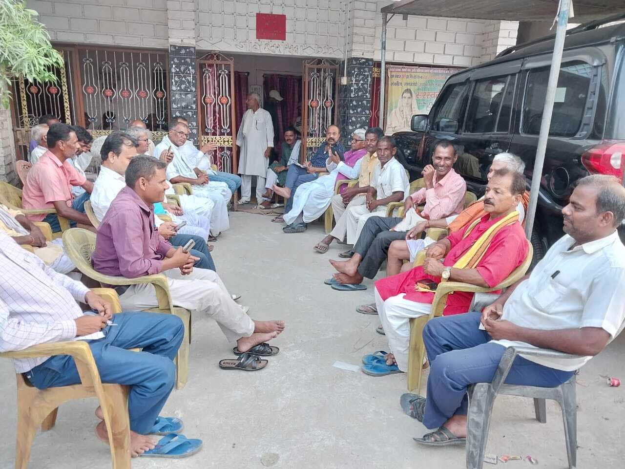 पीएम मोदी के कार्यक्रम में पहुंचने का किया आह्वान