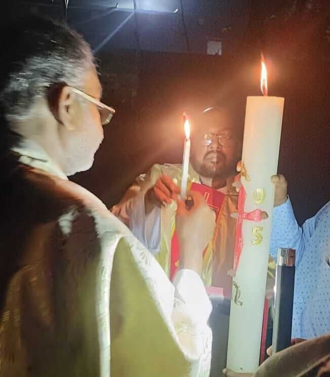 पाप मुक्ति दिलाने के लिए जीवित हुए थे प्रभु : फादर तिर्की