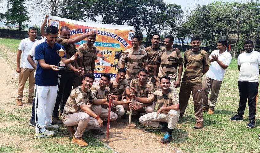 Bokaro News: फायर विंग को 34 रनों से हराकर सिक्यूरिटी विंग ने जीता क्रिकेट मैच