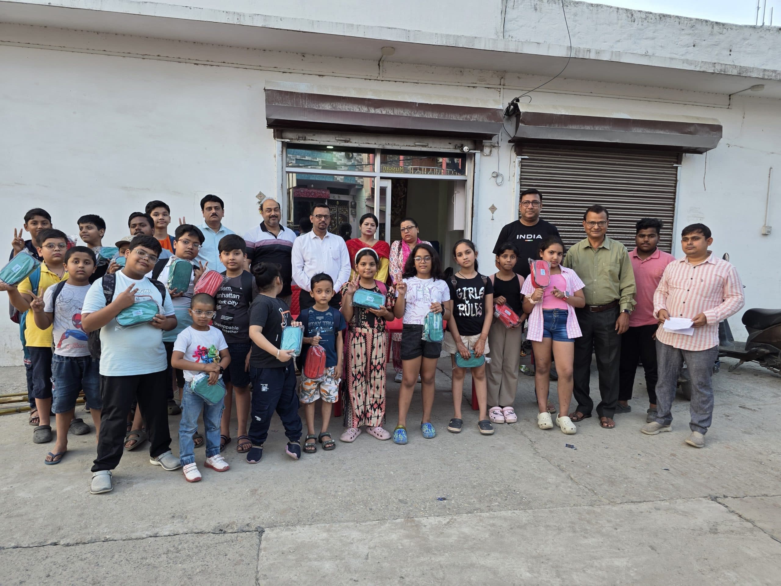 शतरंज में अयांश, विवान, अनाया और आरब बने चैंपियन