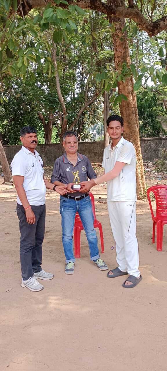 Jsca A Division cricket league Amayank:अमयंक यादव के सामने अर्बन सर्विसेज हुआ पस्त