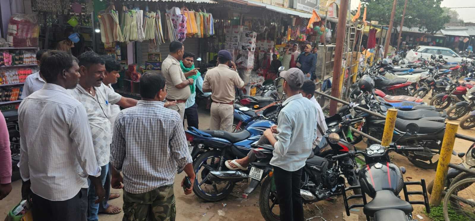 उचक्कों ने उड़ा लिये 90 हजार 800 रुपये