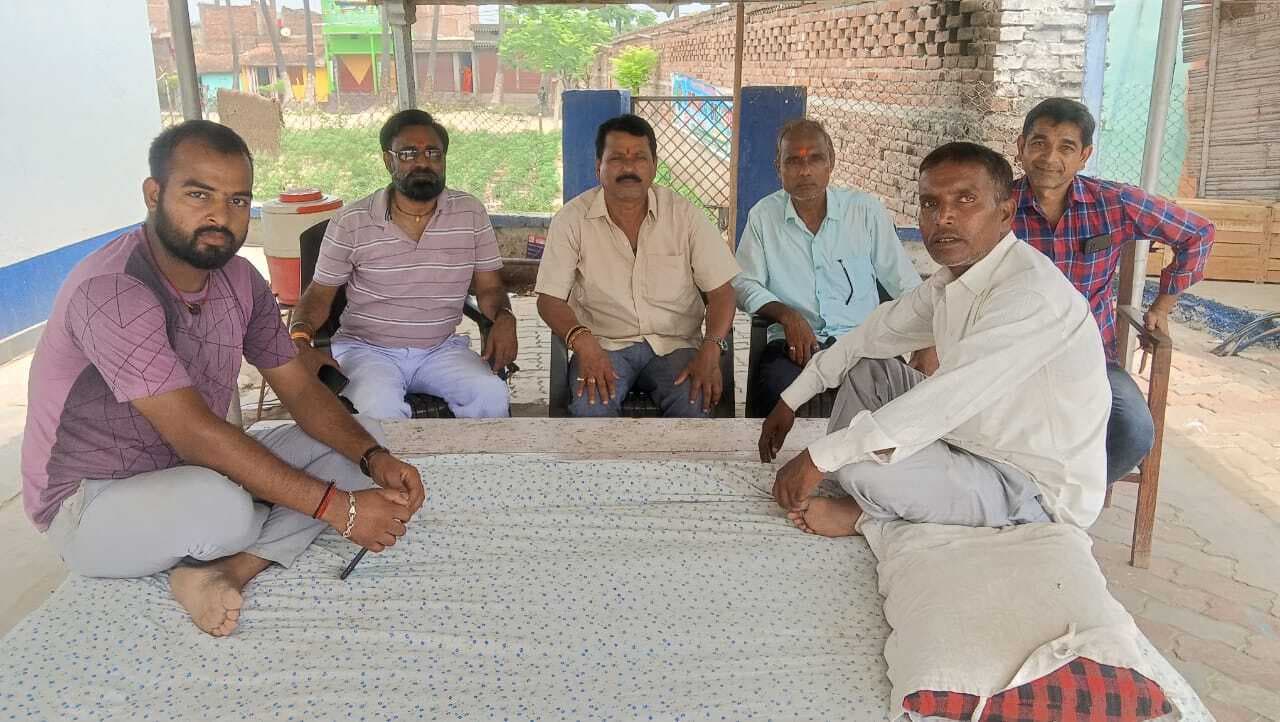 भाजपा कार्यकर्ताओं ने की बैठक