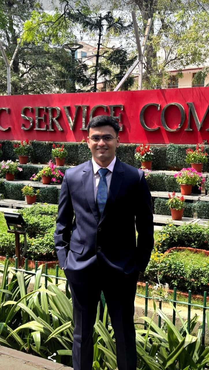 Bokaro News:चिन्मय विद्यालय बोकारो के सौरभ राजेंदु को यूपीएससी में 199वां रैंक