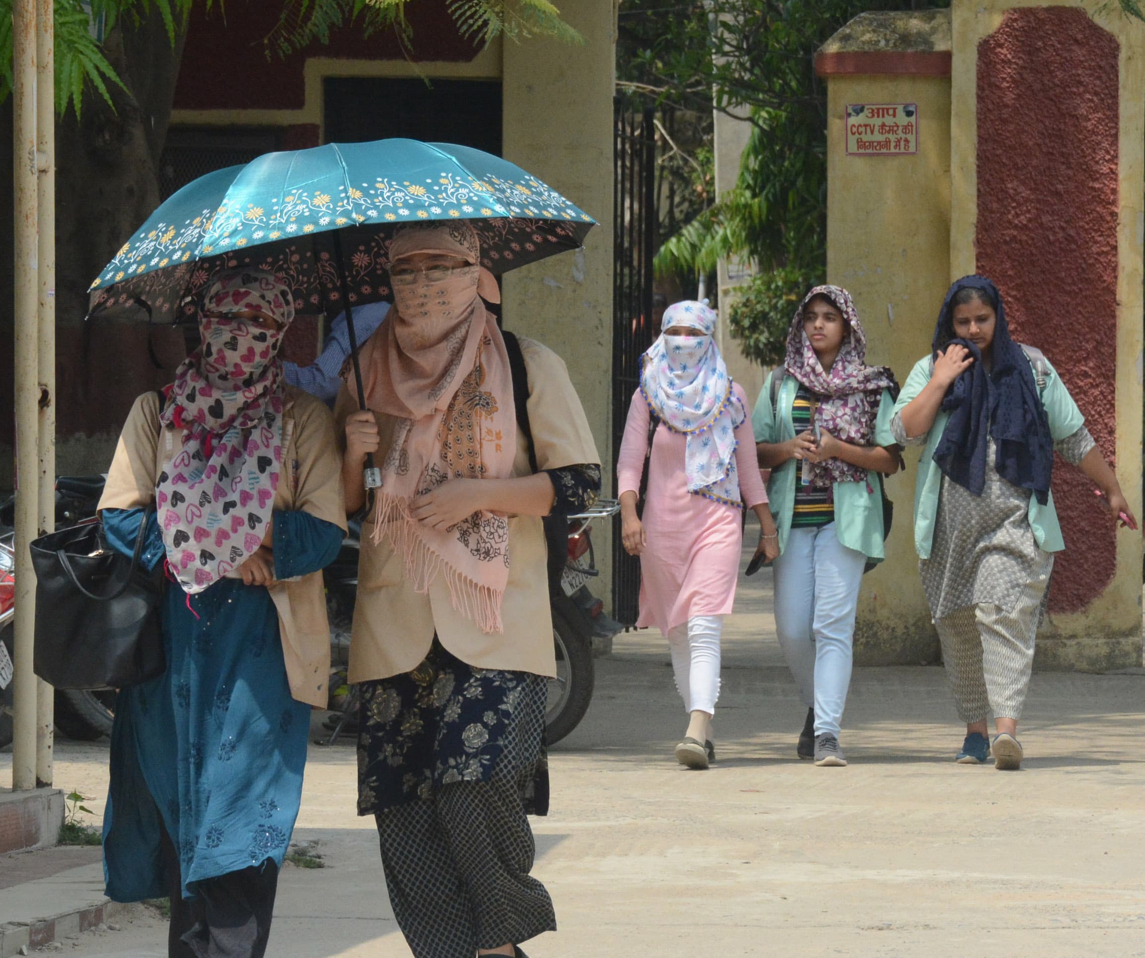 Patna News : इस सीजन में पहली बार पटना का पारा 40 के पार, 25 अप्रैल तक लू चलने की आशंका