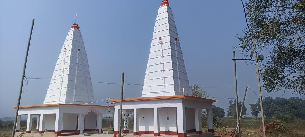 शिव-पार्वती प्रतिमा की प्राण-प्रतिष्ठा को लेकर निकली भव्य कलश यात्रा