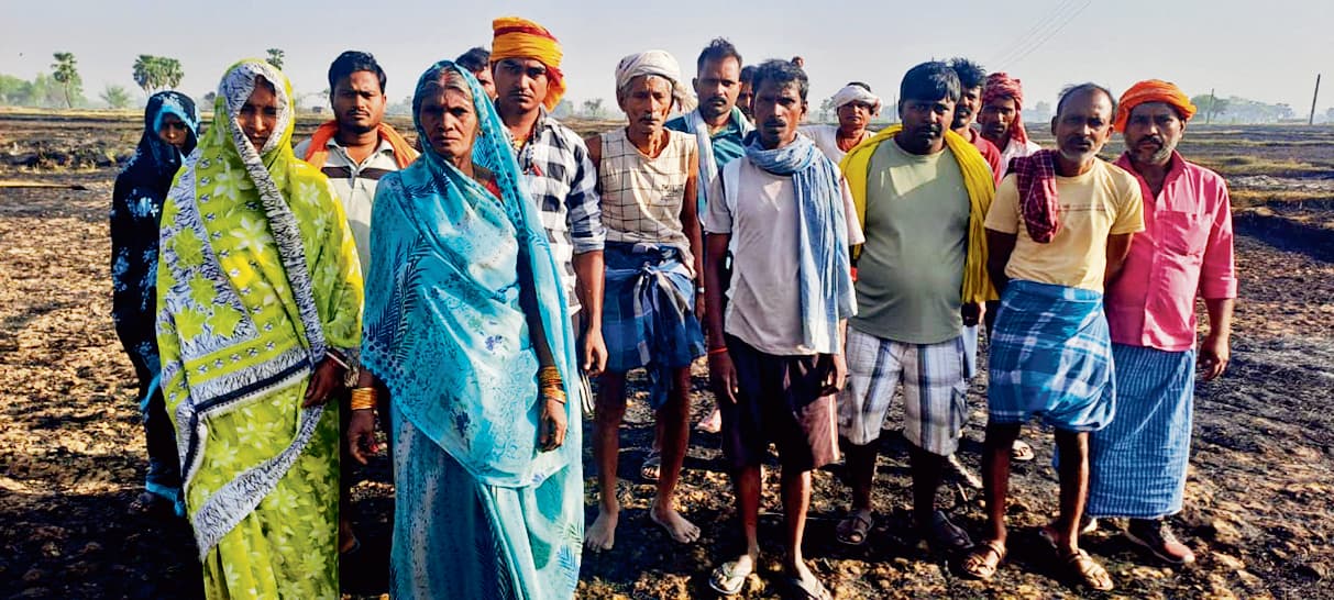 कांट पंचायत में लगी अगलगी से गेहूं की फसल जलकर हुआ राख