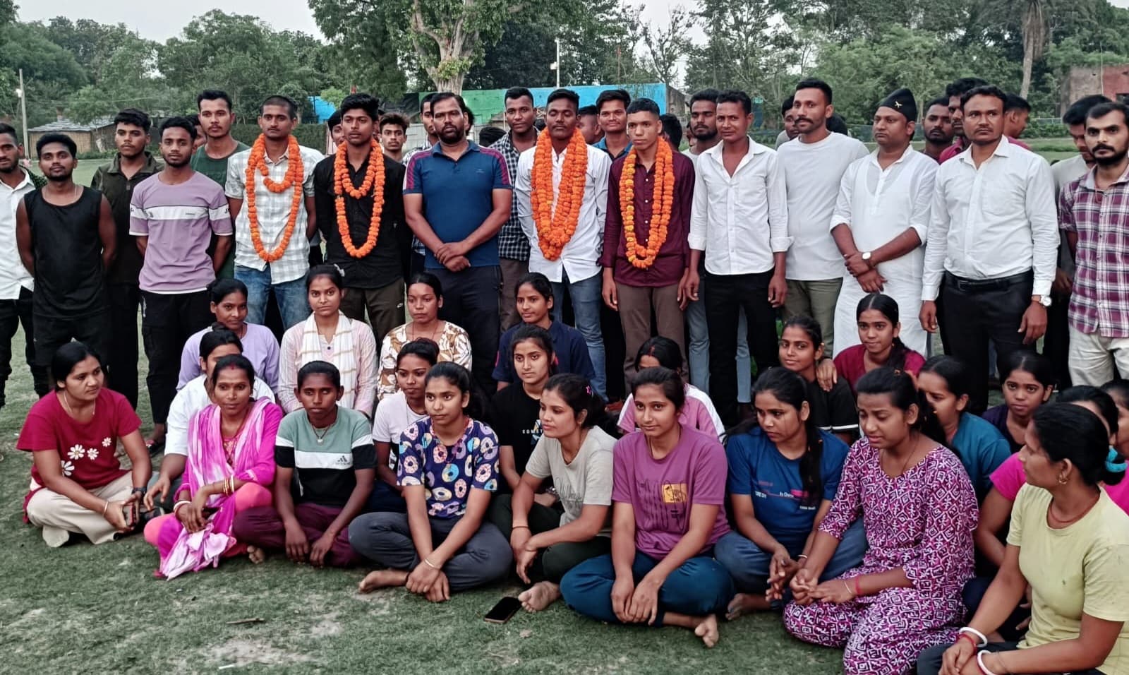 अग्निवीर में चयनित युवाओं को किया गया सम्मानित