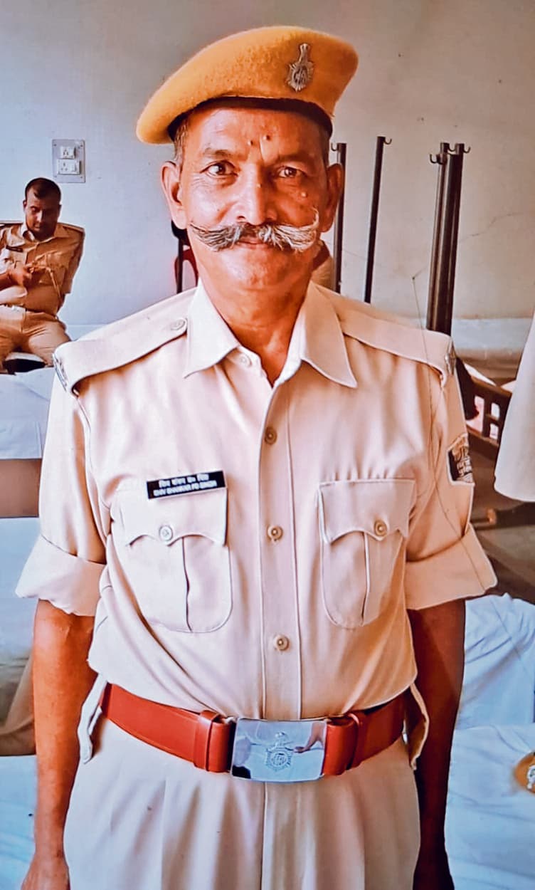 Jehanabad : ड्यूटी के दौरान तबीयत बिगड़ने से डायल 112 के सिपाही की मौत