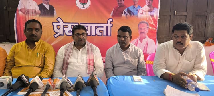 Giridh News :पहलगाम की घटना ने जनमानस को झकझोर दिया है : डॉ रवींद्र राय