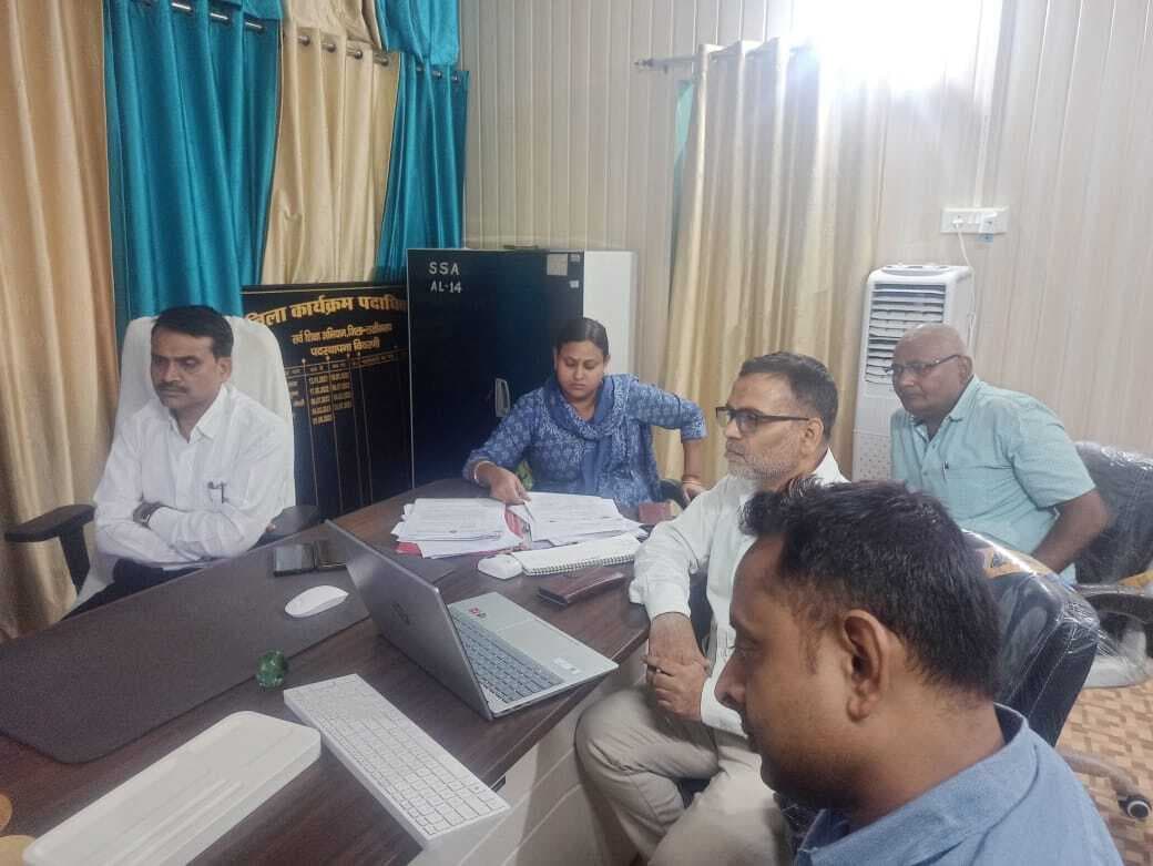 निजी विद्यालय में मुफ्त शिक्षा को लेकर द्वितीय चरण में 200 बच्चों का चयन