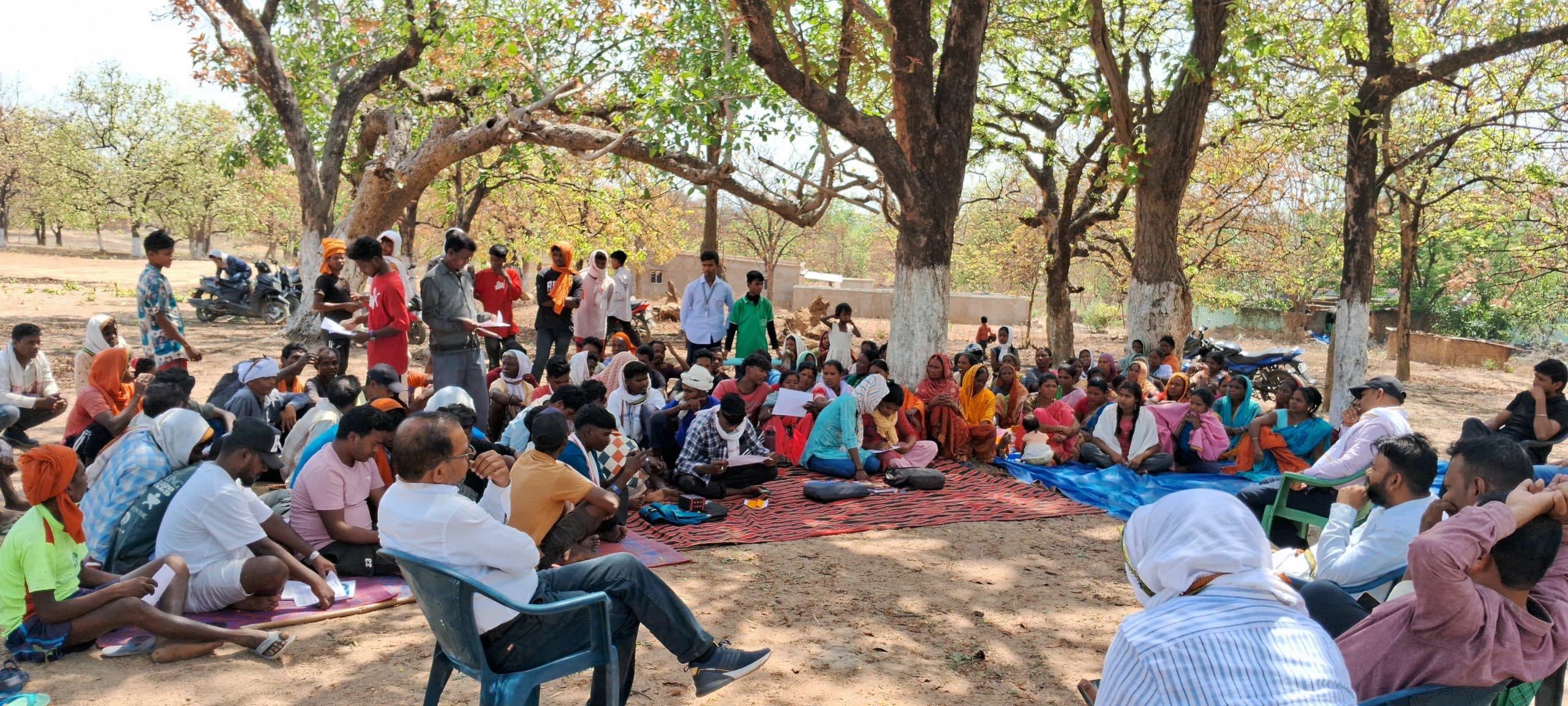 ग्रामीणों ने एनओसी देने से किया इंकार