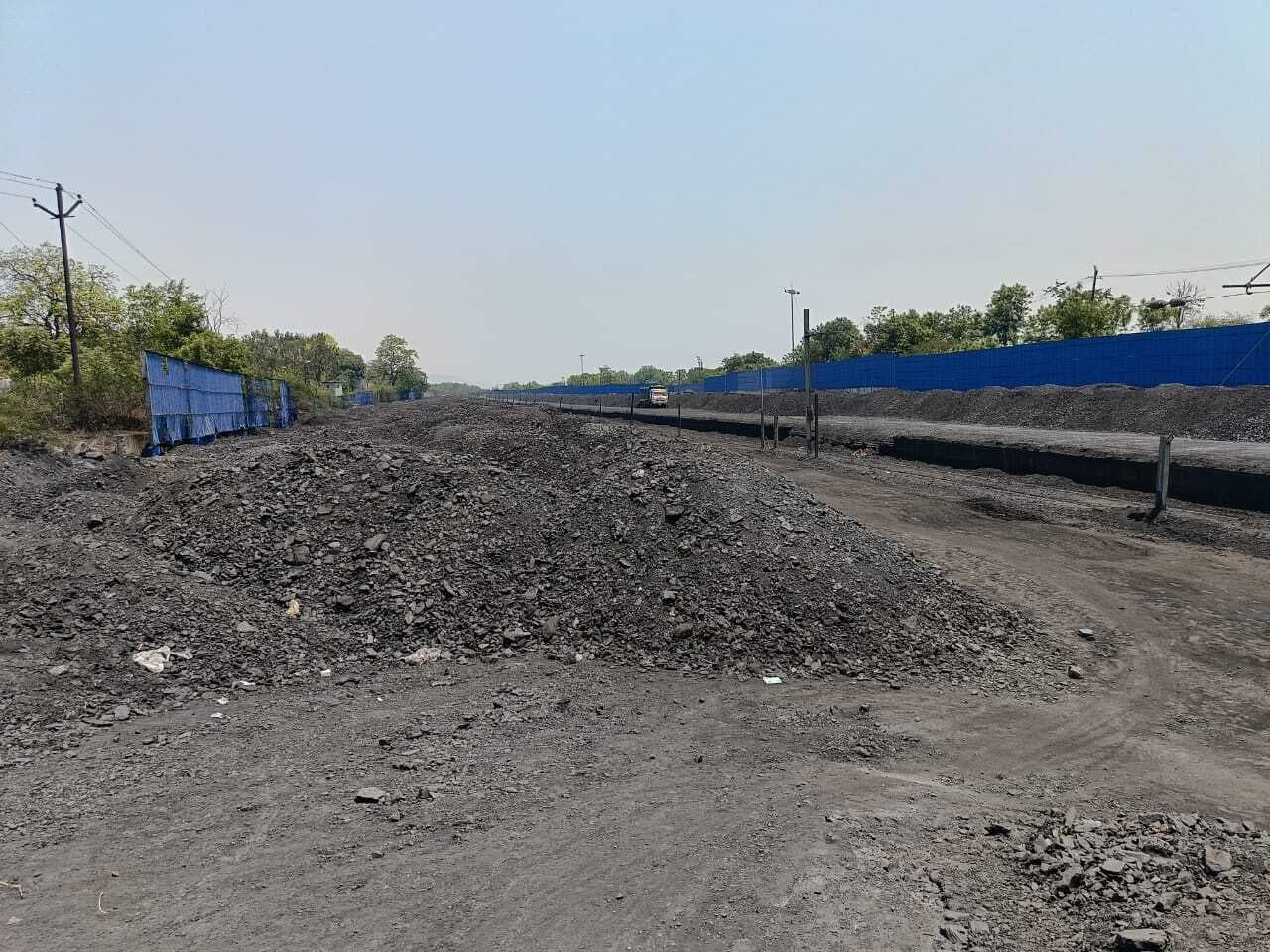 समझौते के बाद बचरा साइडिंग के मजदूरों की हड़ताल स्थगित