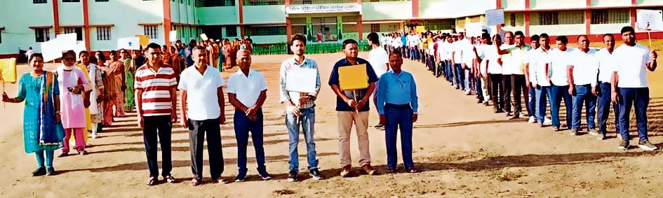 डायट ढोंगरा के प्रशिक्षु शिक्षकों ने निकाली स्कूल चलो जागरूकता रैली