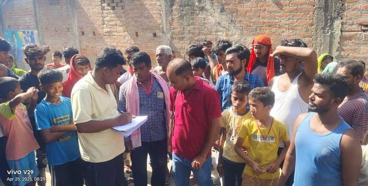 बड़तल्ला में देसी कट्टा के साथ युवक पकड़ाया