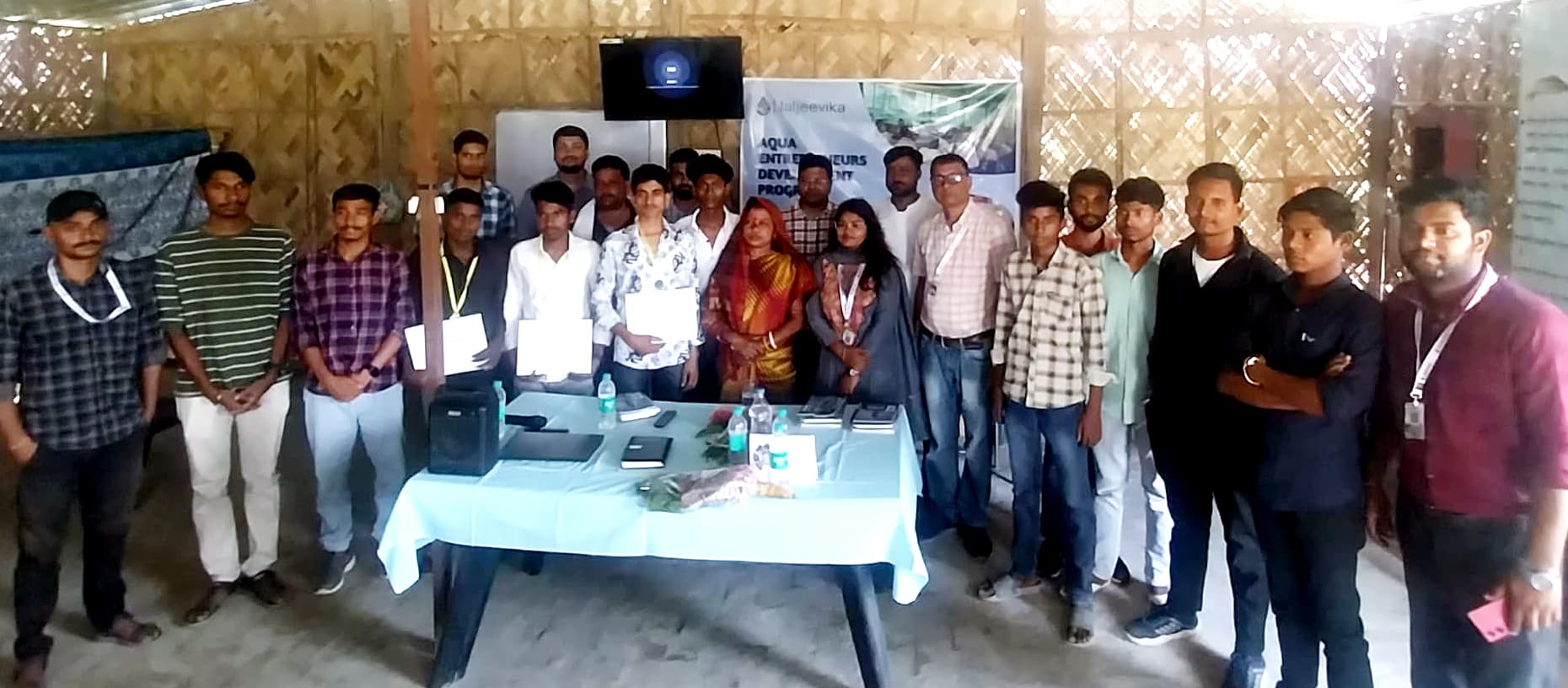 जलजीविका पर एइडीपी कोर्स के द्वितीय बैच को सर्टिफिकेट वितरण