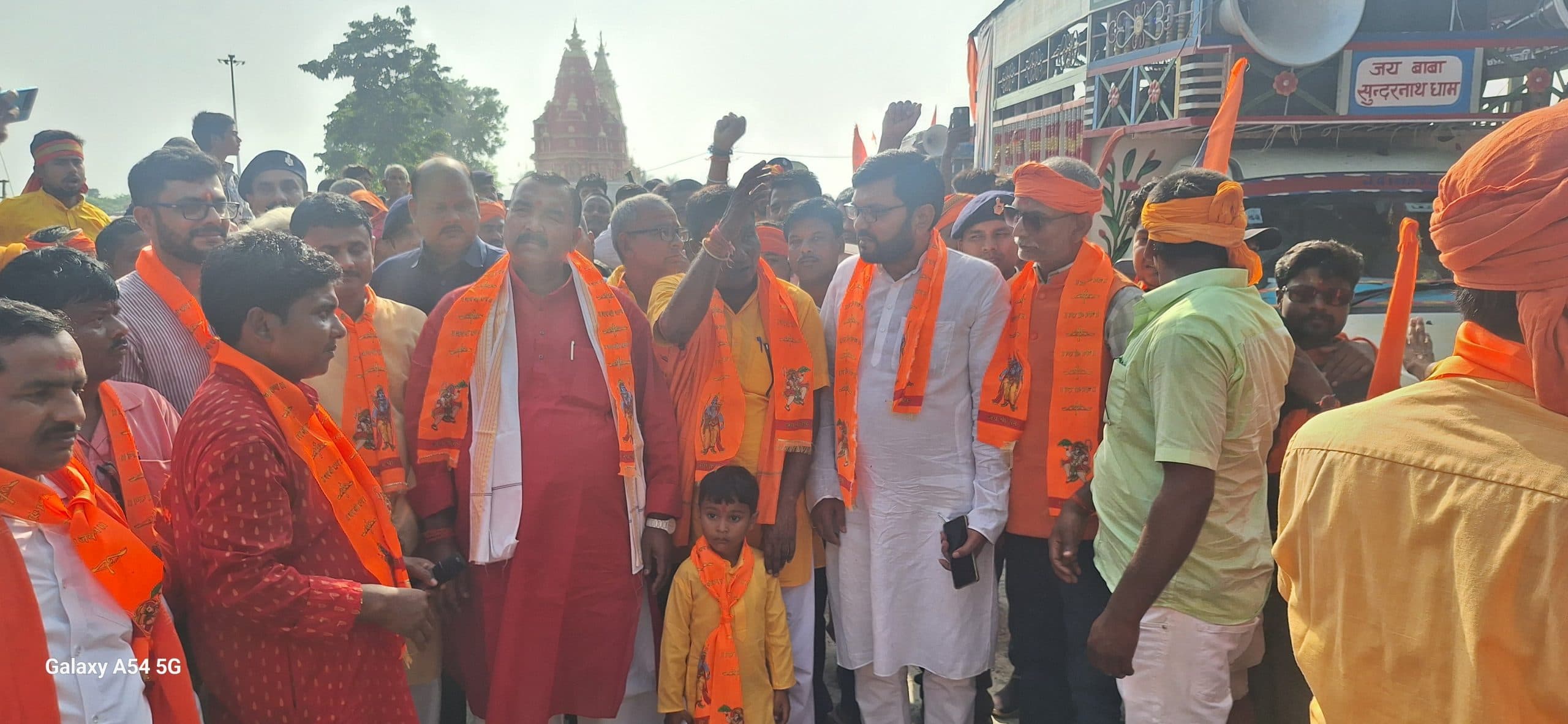 सुंदरनाथ धाम से निकाली श्रीराम शोभायात्रा