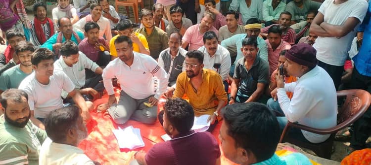 त्रिपक्षीय वार्ता में सब्जी विक्रेताओं की मांगों पर बनी सहमति