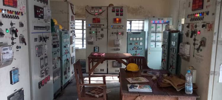Chaibasa News : गर्मी के कारण बिजली की खपत बढ़ी, रोज 3-4 घंटे लोडशेडिंग