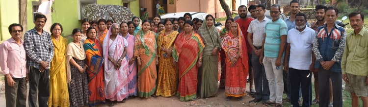 Bokaro News: सोलागीडीह में एक महीना से जलापूर्ति बाधित, पानी के लिए भटकते हैं लोग
