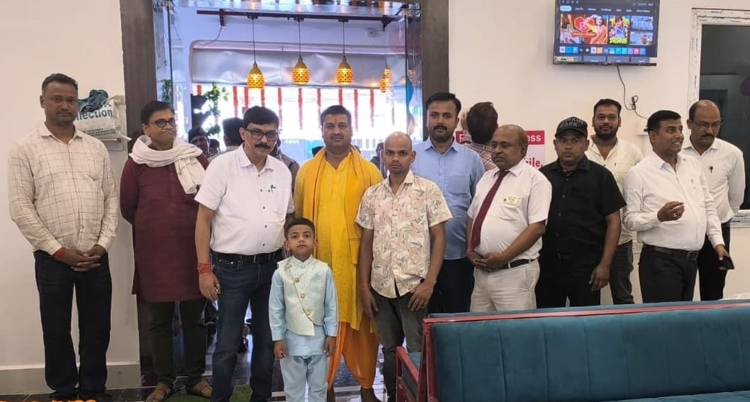 Bokaro News: बोकारो स्टेशन के प्लेटफार्म एक पर एसी वेटिंग रूम की सेवा शुरू