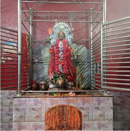 अमावस्या को मां काली की हुई भव्य महाशृंगार