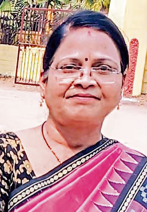 Jamshedpur News : नेपाल सम्मेलन में भाग लेंगी पूर्व शिक्षिका समेत आदित्यपुर की कई खबरें