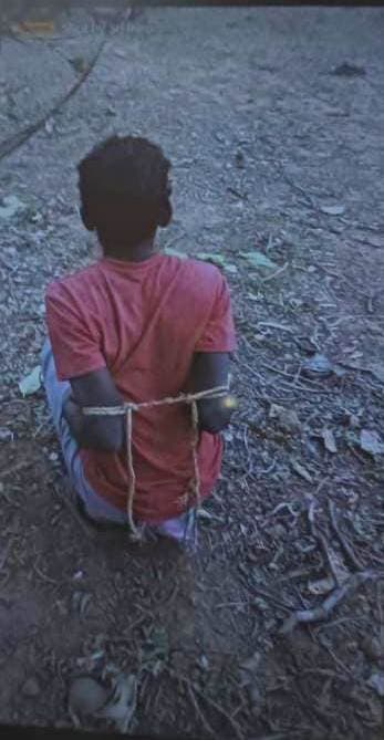 छेड़खानी के आरोपी को ग्रामीणों ने 12 घंटे तक बनाया बंधक